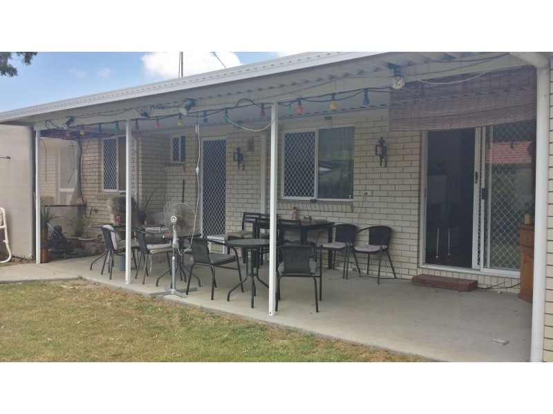 32 Michelle Drive, Point Vernon QLD 4655