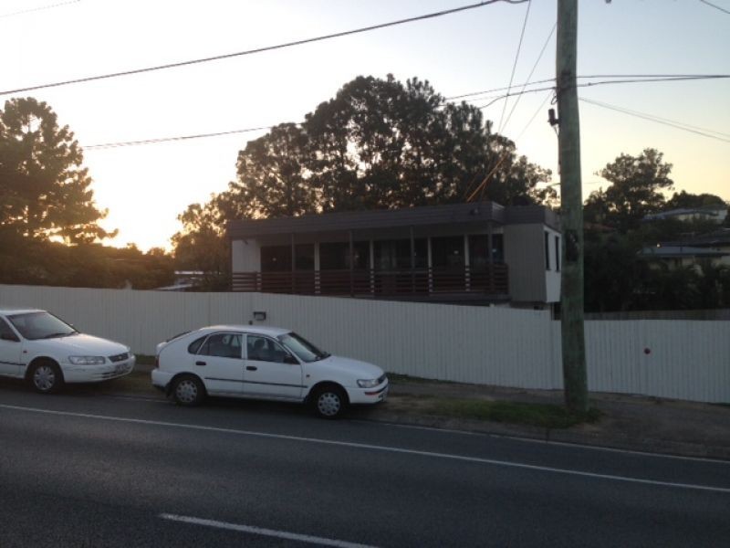 2/136 Mount Gravatt-capalaba Rd, Upper Mount Gravatt QLD 4122