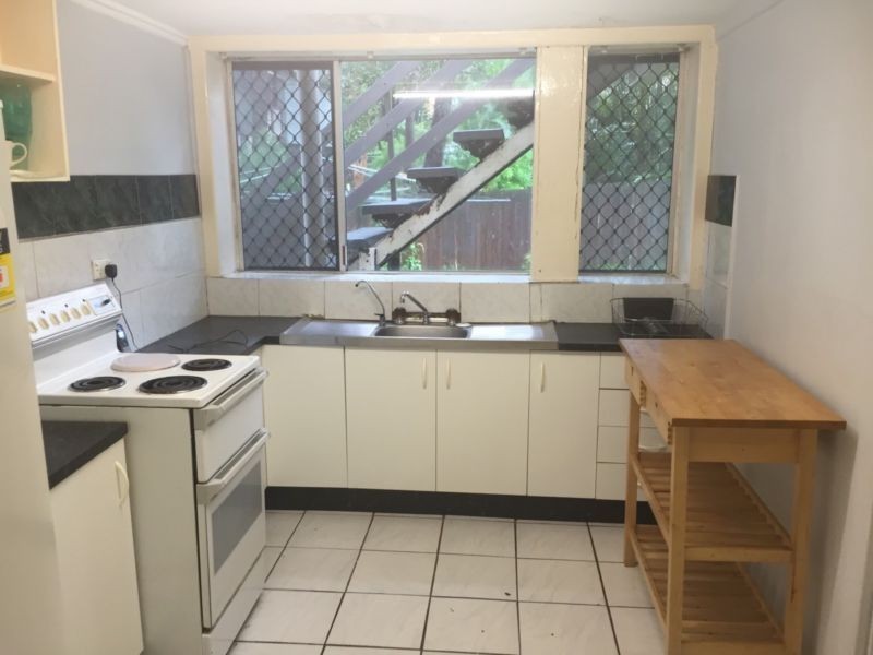 2/136 Mount Gravatt-capalaba Rd, Upper Mount Gravatt QLD 4122