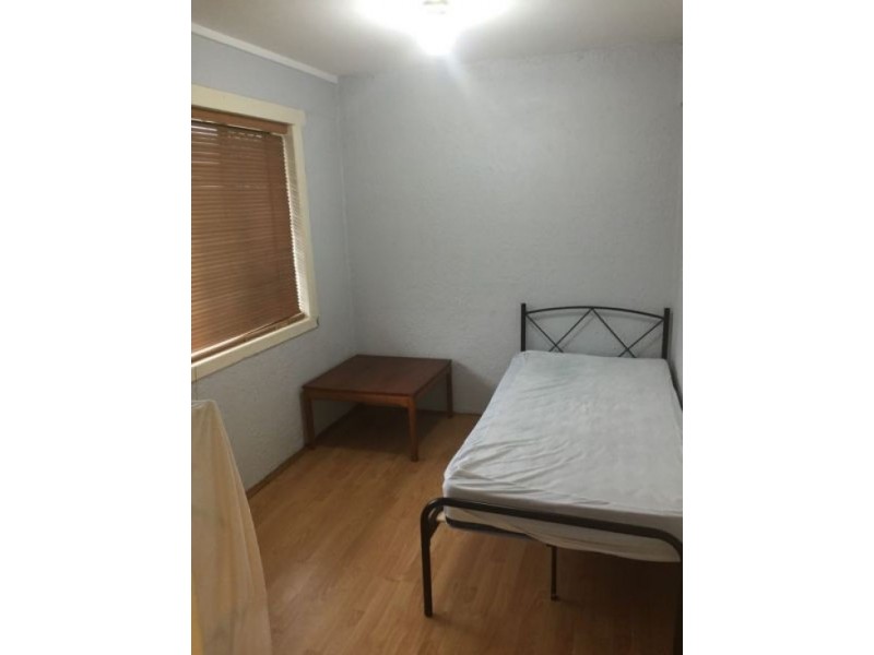 2/136 Mount Gravatt-capalaba Rd, Upper Mount Gravatt QLD 4122