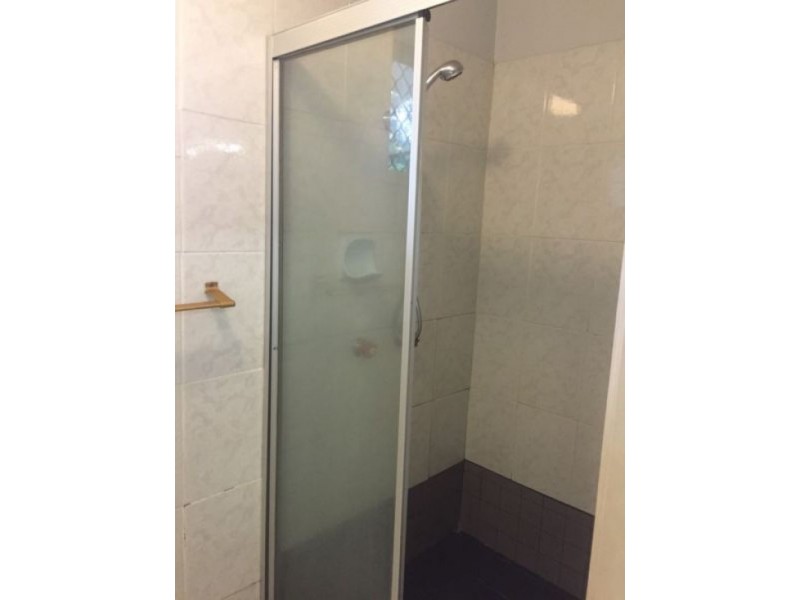 2/136 Mount Gravatt-capalaba Rd, Upper Mount Gravatt QLD 4122