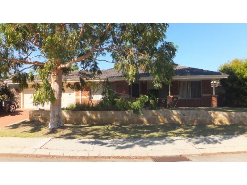 76 St Stephens Crescent, Tapping WA 6065