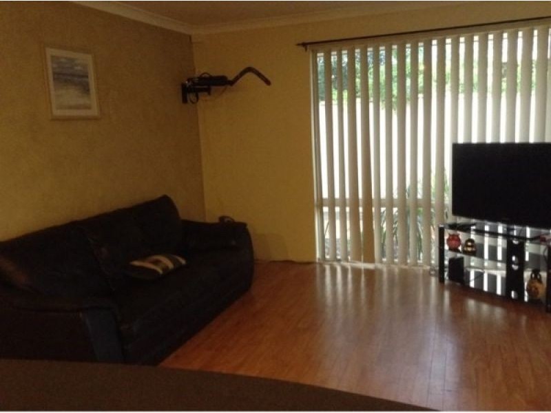 76 St Stephens Crescent, Tapping WA 6065