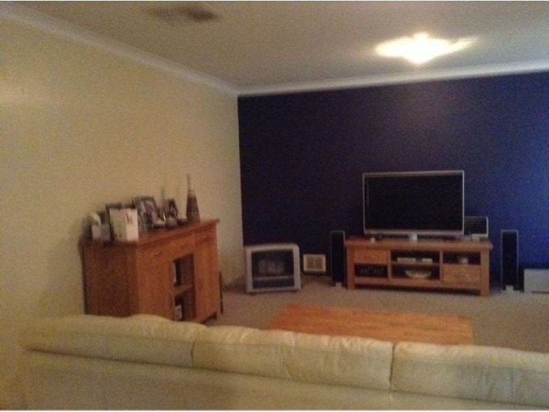 76 St Stephens Crescent, Tapping WA 6065