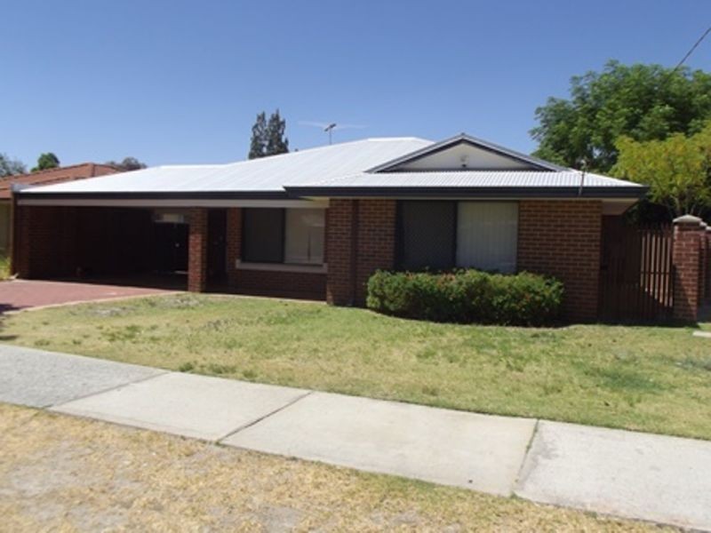 62 Pitt Street, St James WA 6102
