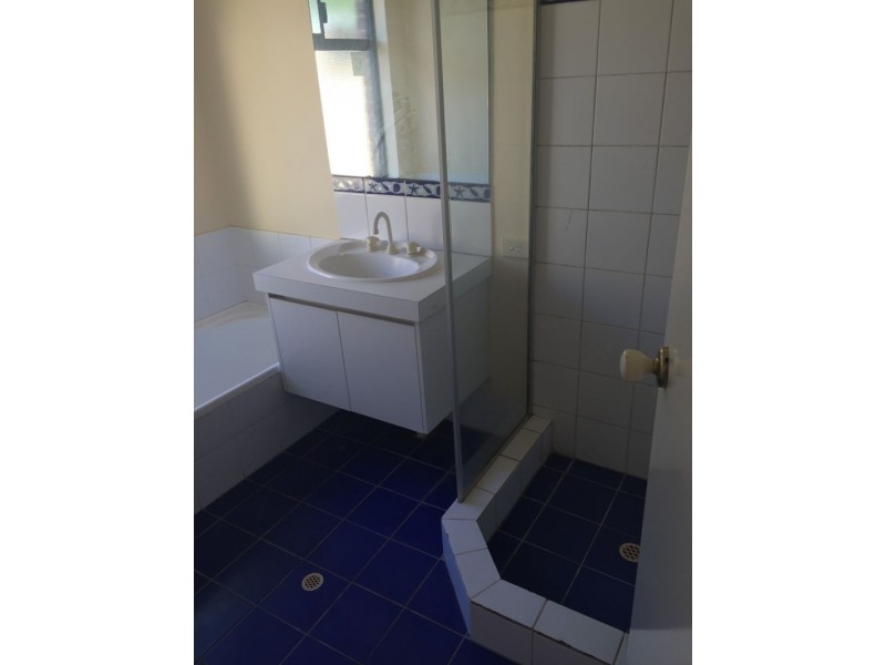 62 Pitt Street, St James WA 6102