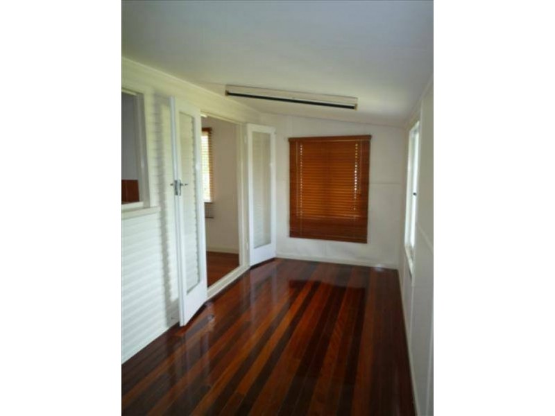 36 Allowrie Street, Stafford QLD 4053