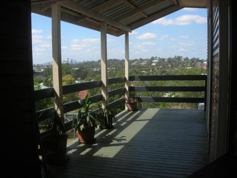 36 Allowrie Street, Stafford QLD 4053