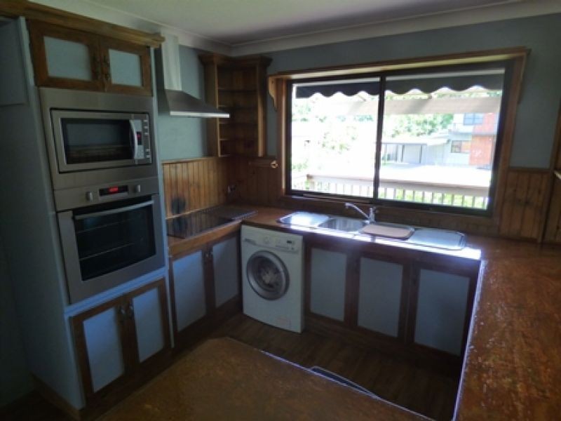 27 Tall Timbers Road, Wamberal NSW 2260