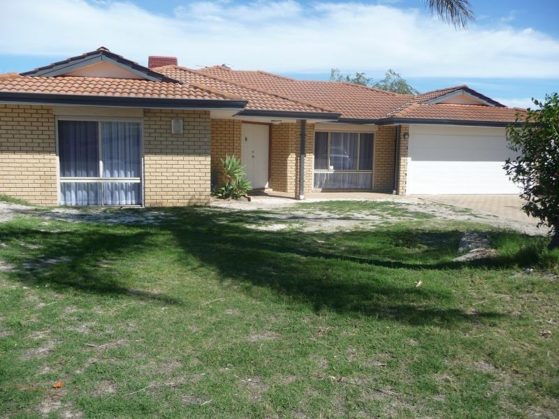 22 Barcombe Way, Leeming WA 6149