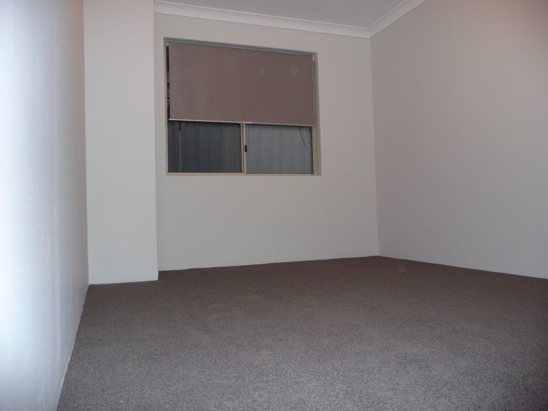 22 Barcombe Way, Leeming WA 6149