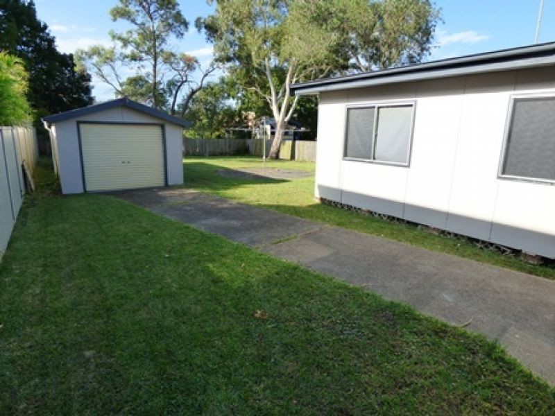 11 Emerald Place, Berkeley Vale NSW 2261