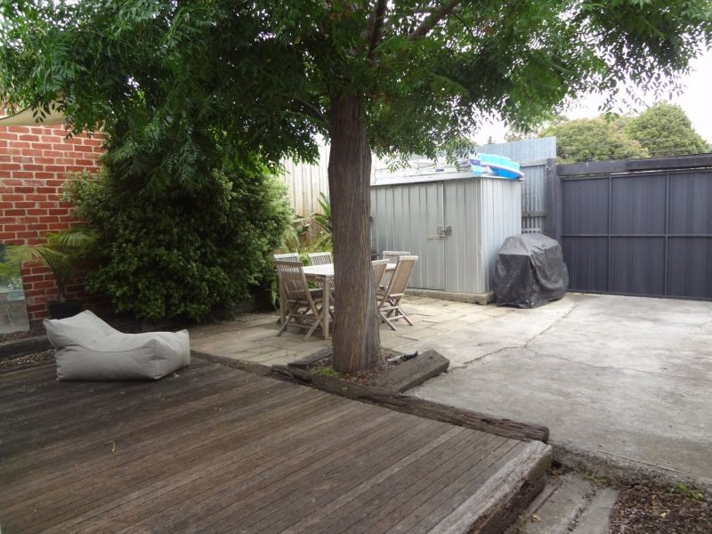 6 Park St, Northcote VIC 3070