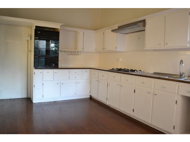 14 Pennant Hills Rd, Wahroonga NSW 2076