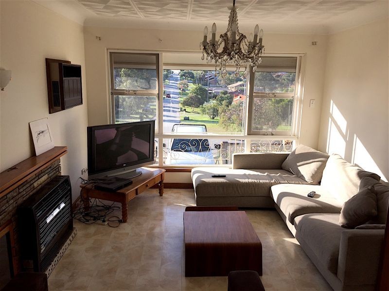 75 Samson Street, White Gum Valley WA 6162