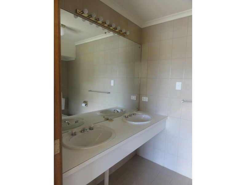 Unit 2/174 East Terrace, Adelaide SA 5000