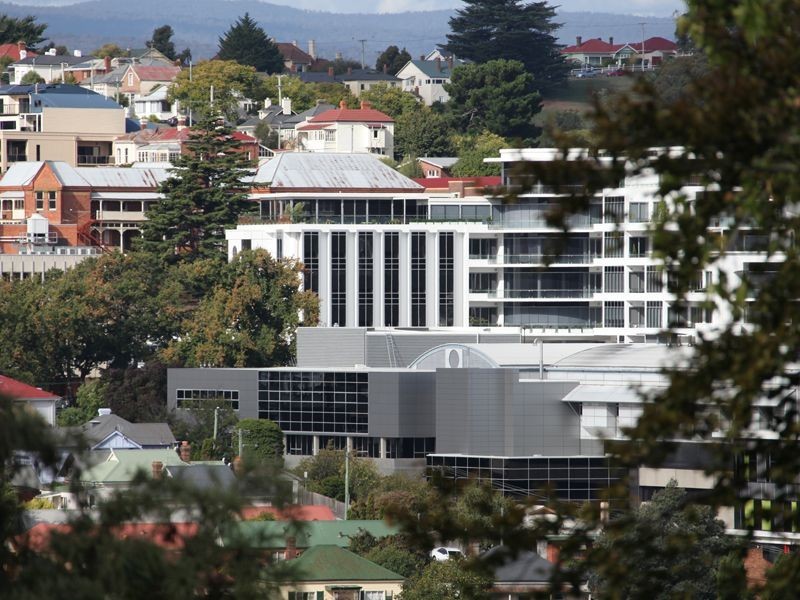 Avena/2 Hillside Crescent, Launceston TAS 7250