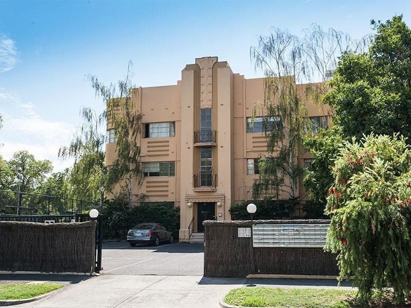 32 Queens Road, Melbourne VIC 3004