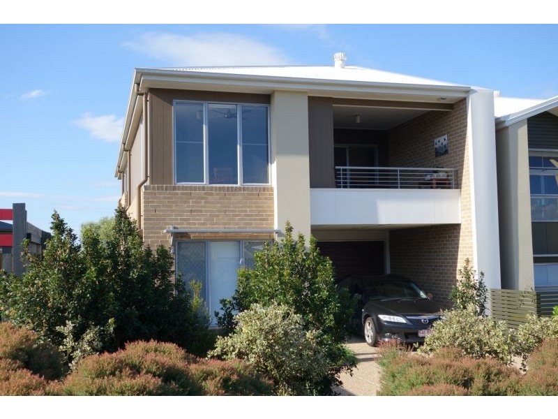 27 O’reilly Crescent, Springfield Lakes QLD 4300