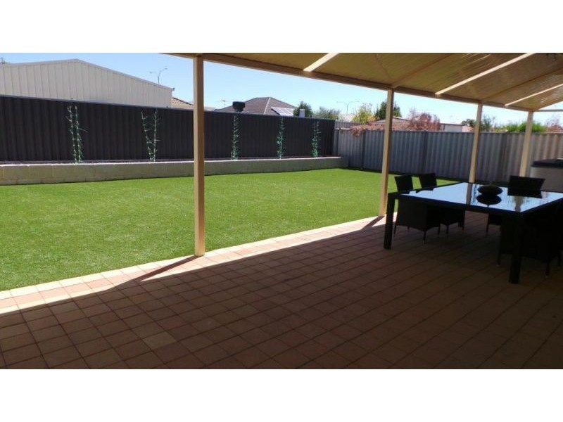 3 Cassia Link, Banksia Grove WA 6031