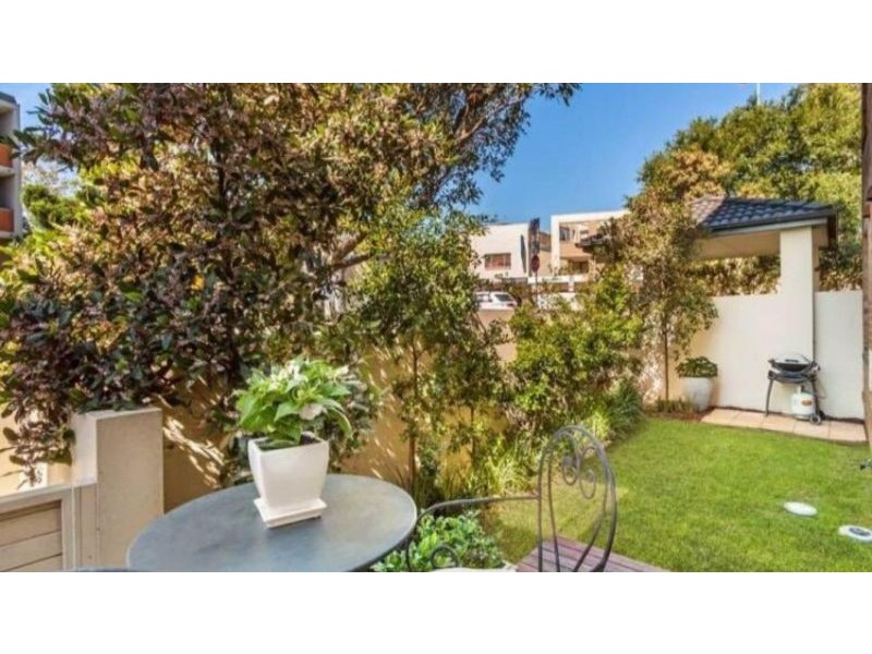 6/27 Warringah Road, Mosman NSW 2088