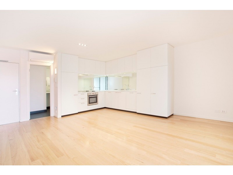 8/29 Moore Street, Adelaide SA 5000