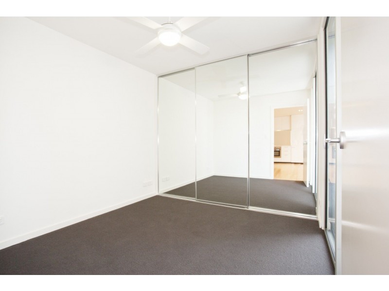8/29 Moore Street, Adelaide SA 5000
