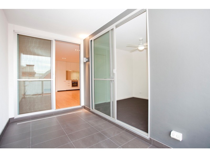 8/29 Moore Street, Adelaide SA 5000