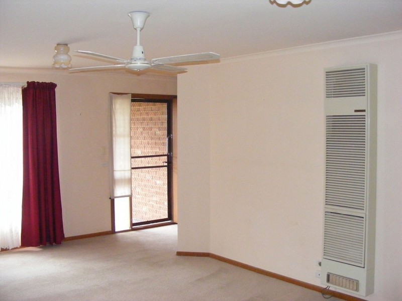 287 Heaths Rd, Werribee VIC 3030