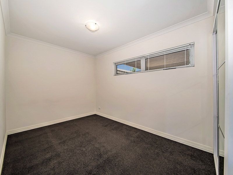 8 Emsworth Way, Balga WA 6061
