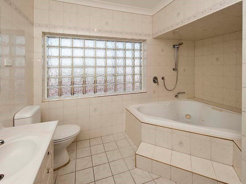 12 Derril Avenue, Dianella WA 6059