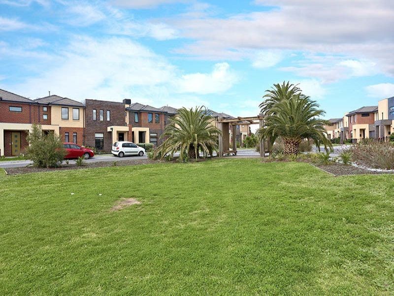 42 Botanic Drive, Clayton South VIC 3169