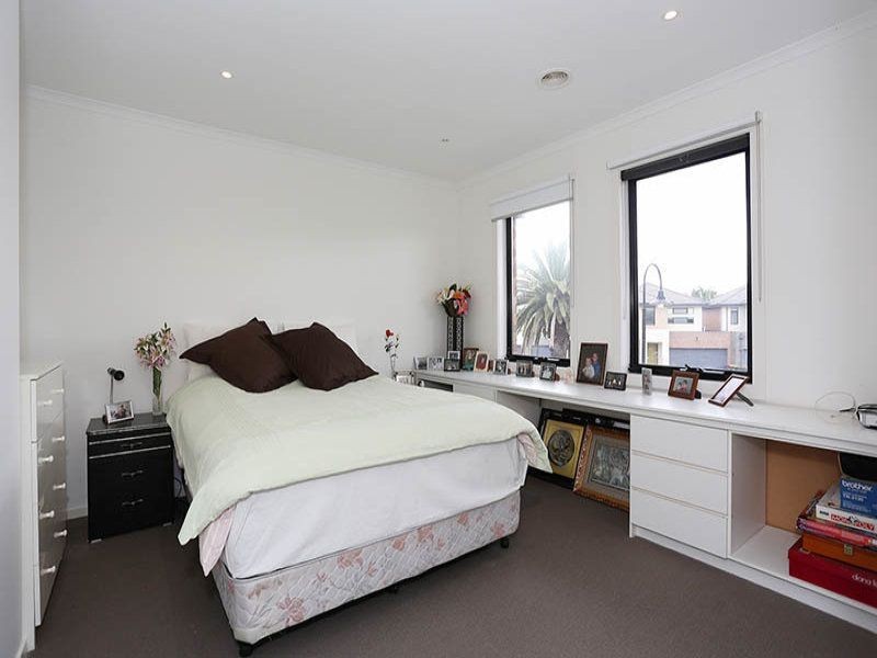 42 Botanic Drive, Clayton South VIC 3169