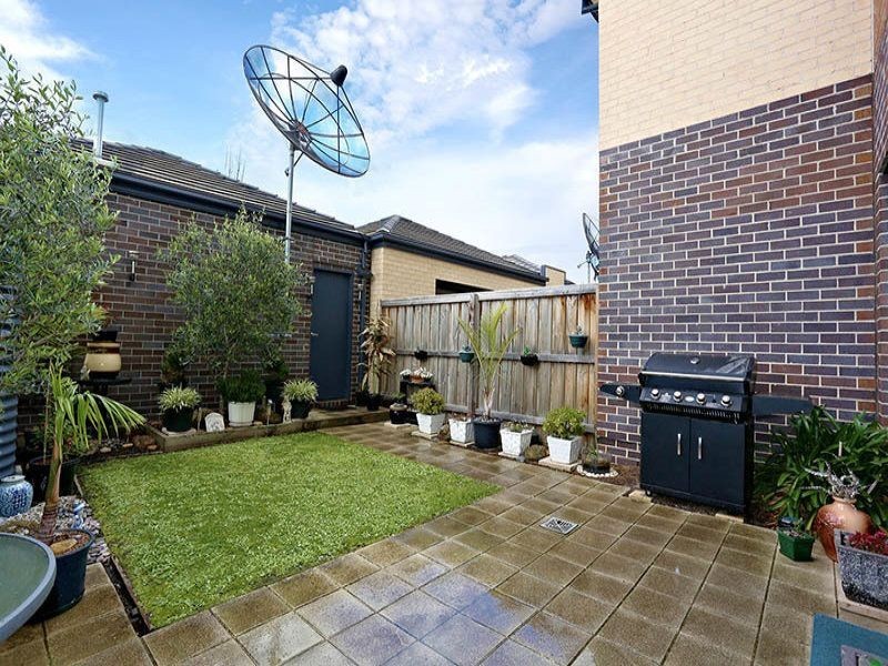 42 Botanic Drive, Clayton South VIC 3169