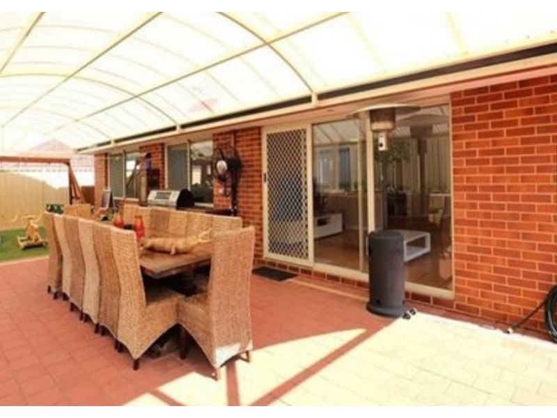12 Bittern Ln, Beeliar WA 6164