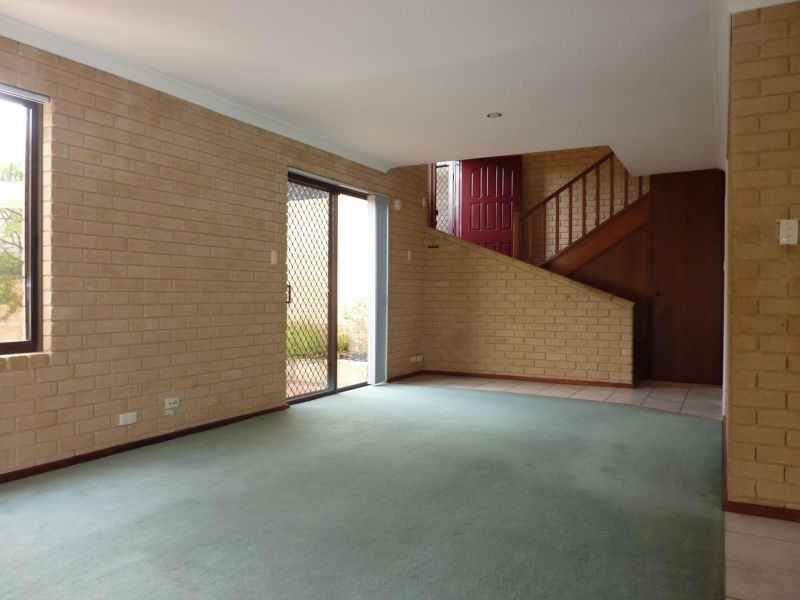 4b Boon Ct, Marmion WA 6020