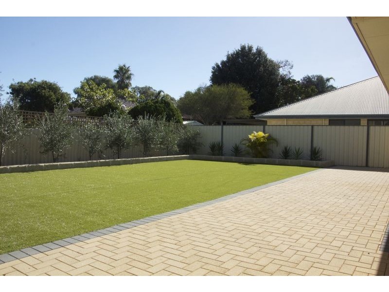 23 Burbanks Elbow, Wanneroo WA 6065