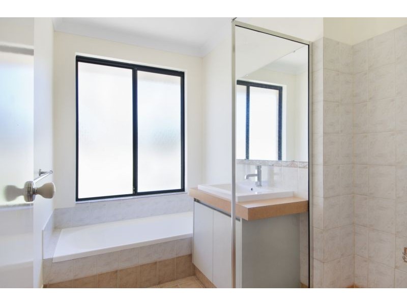 23 Burbanks Elbow, Wanneroo WA 6065