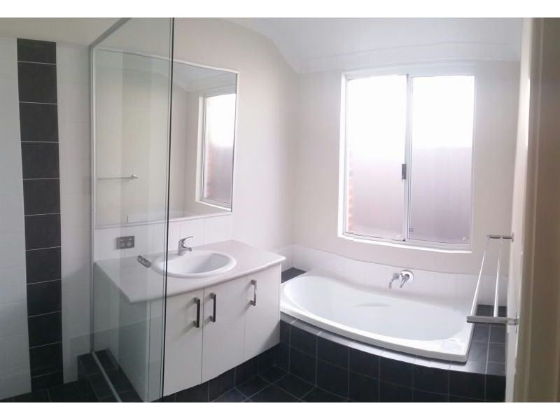 3/13 Jecks Street, Rockingham WA 6168