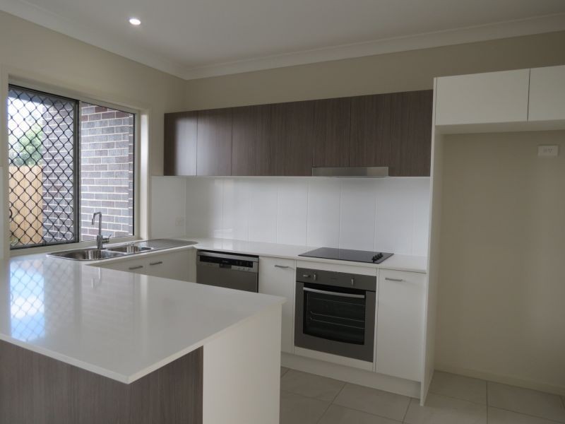 9/43 Surman Street, Birkdale QLD 4159
