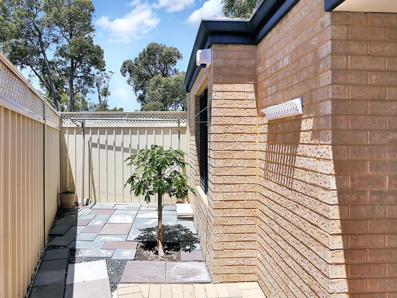 4/21 Fletchling Street, Balga WA 6061