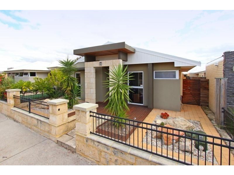 25 Bundaleer Avenue, Ellenbrook WA 6069