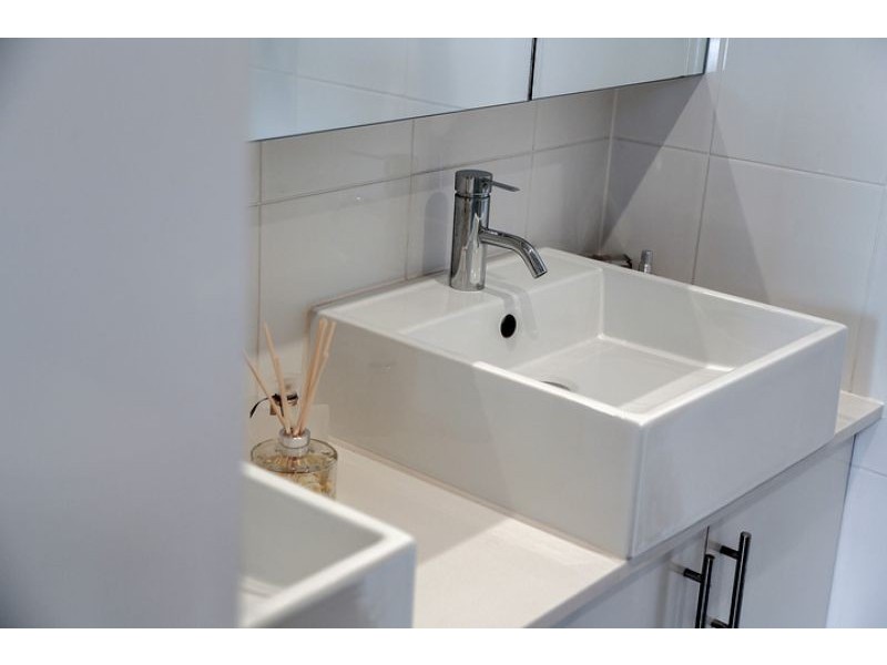 1/16 Rangeview Grove, Balwyn North VIC 3104