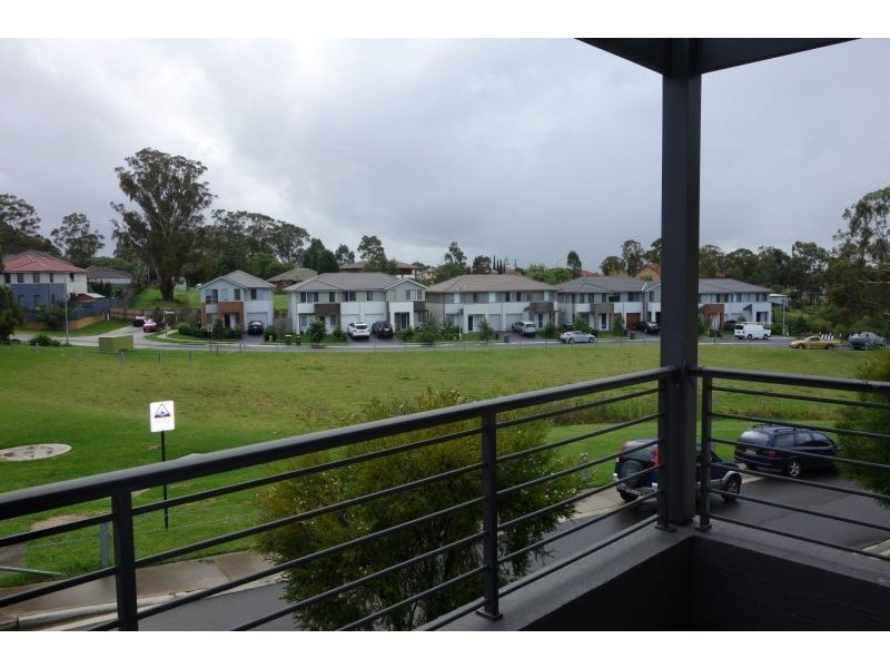 95 Atlantic Boulevard, Glenfield NSW 2167