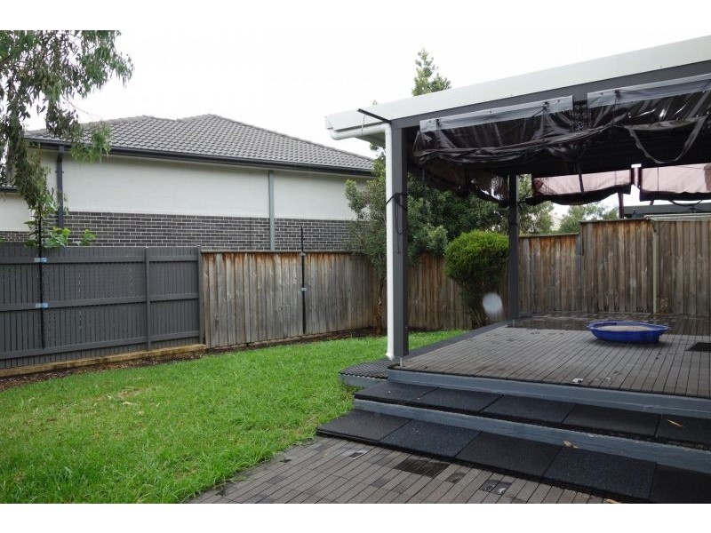 95 Atlantic Boulevard, Glenfield NSW 2167