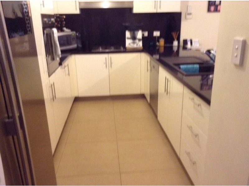 4/27 Hammersmith Ct, Joondalup WA 6027