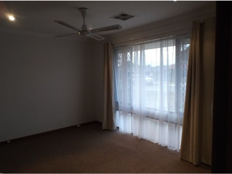 18 Weeks Way, Bull Creek WA 6149