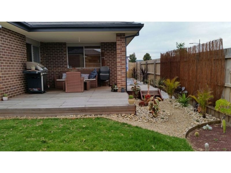 26 Olive Grove, Officer VIC 3809