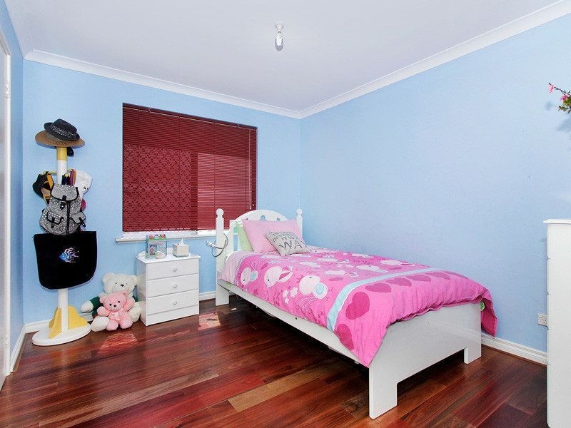 8 Darch Street, Mullaloo WA 6027