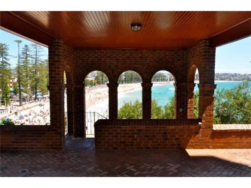 10/129 Bower Street, Manly NSW 2095